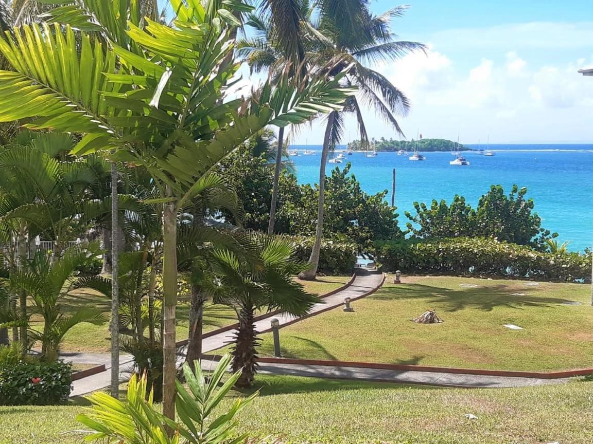 Ilet Bleu Studio Cosy Rdc Vue Mer Et Jardin - Acces Direct Plage Le Gosier  Exterior photo